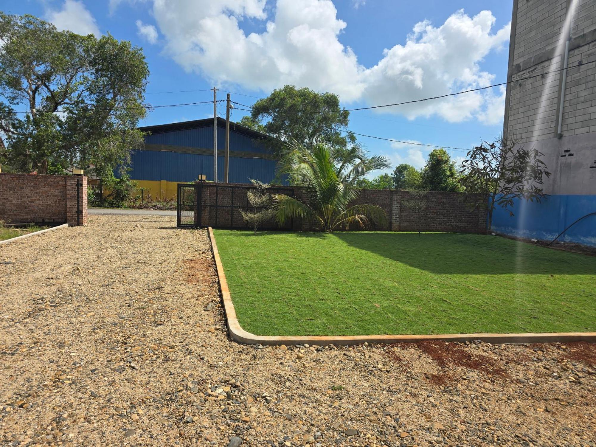 Casa Tiga Homestay Besut 瓜拉勿述 外观 照片